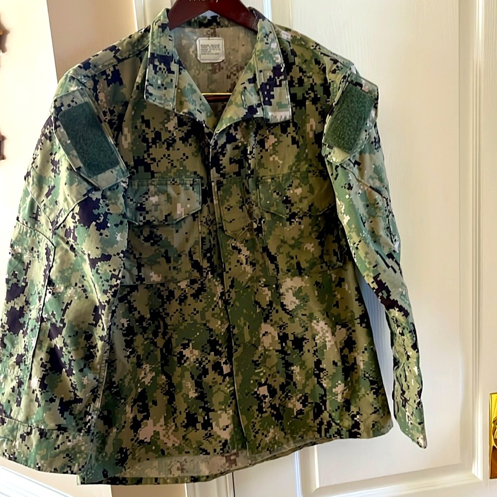 US Navy Working Uniform Type III Size Medium